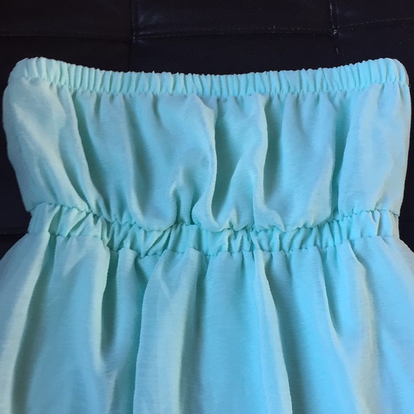 Strapless Flowy Bubble Dress Large - Picture 2 of 3